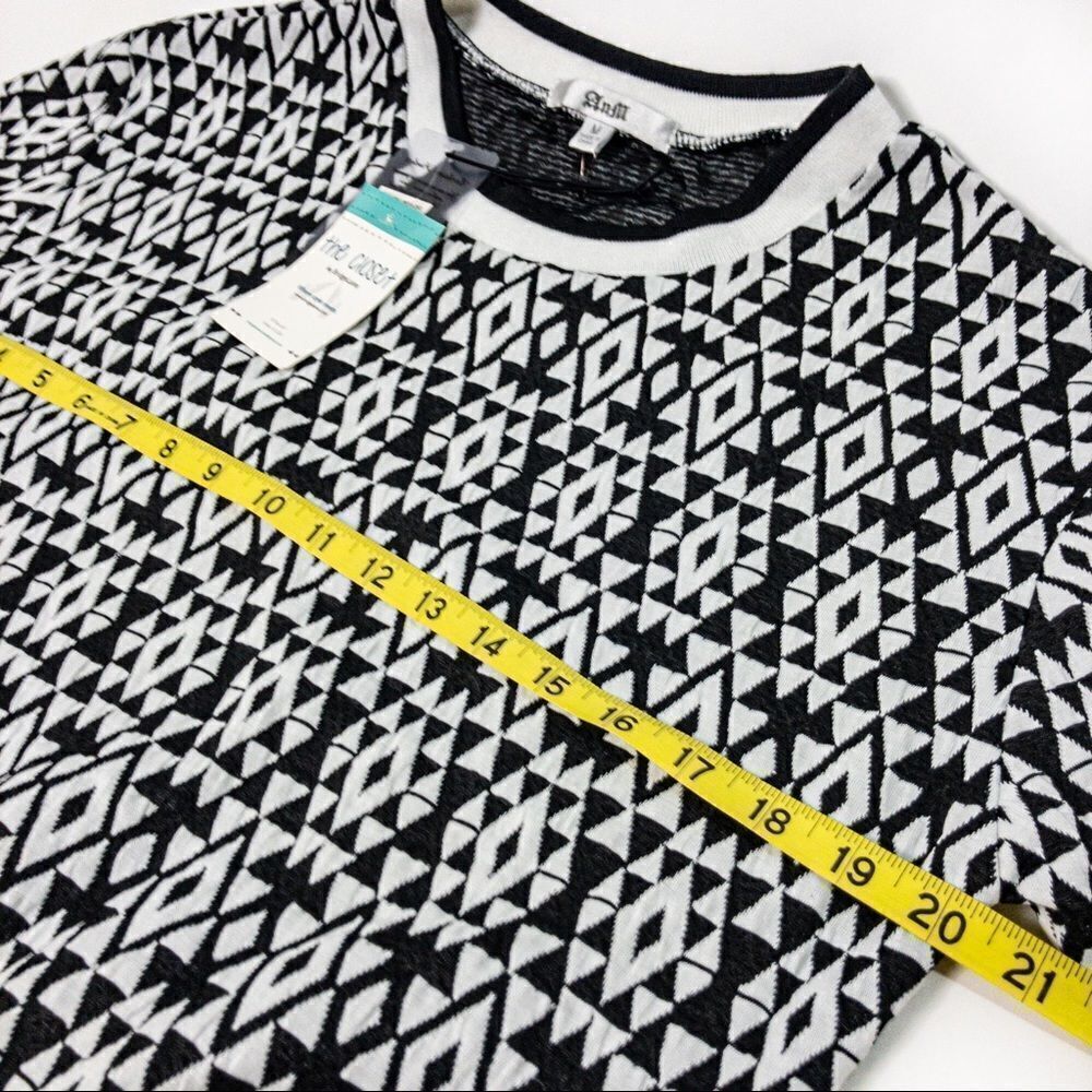 NWT AnM Geo Knit Cropped Top Sz M - Picture 11 of 12